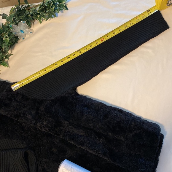 Kathie Lee Collection Black Faux Fur Sweater - Picture 9 of 9